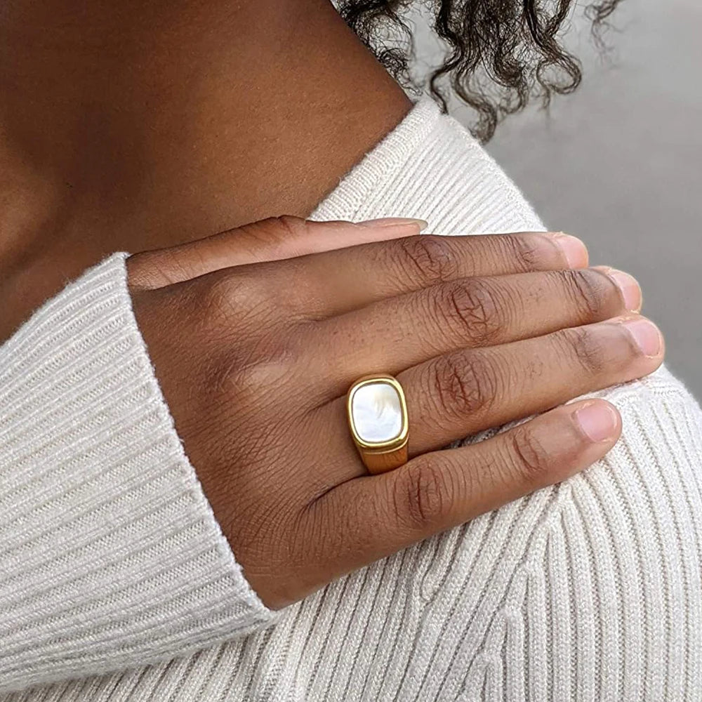 Chunky Square Shell Ring